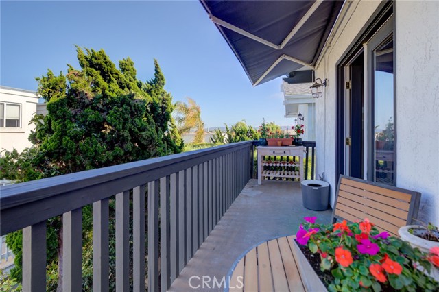 1614 Carver Street, Redondo Beach, California 90278, 3 Bedrooms Bedrooms, ,2 BathroomsBathrooms,Residential,Sold,Carver,SB21106269