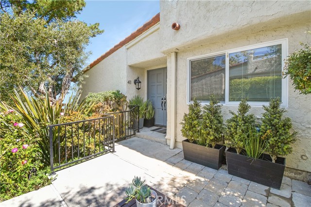 41 Sycamore Lane, Rolling Hills Estates, California 90274, 3 Bedrooms Bedrooms, ,2 BathroomsBathrooms,Residential,Sold,Sycamore Lane,PV20197817