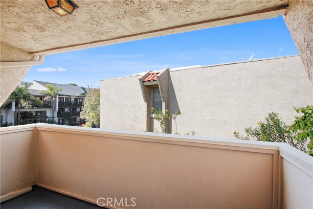 441 2nd Street, Hermosa Beach, California 90254, 3 Bedrooms Bedrooms, ,2 BathroomsBathrooms,Residential,Sold,2nd Street,SB21072700