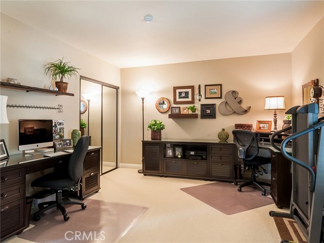 317 Broadway, Redondo Beach, California 90277, 3 Bedrooms Bedrooms, ,2 BathroomsBathrooms,Residential,Sold,Broadway,SB17224085