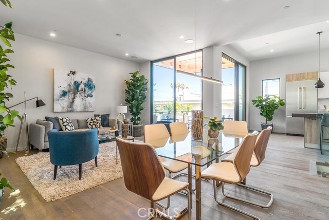 1832 Pacific Coast Highway, Hermosa Beach, California 90254, 3 Bedrooms Bedrooms, ,3 BathroomsBathrooms,Residential,Sold,Pacific Coast Highway,SB18123044