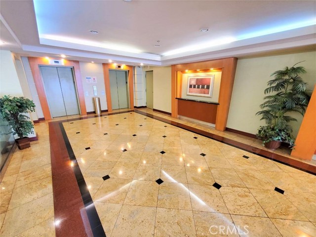 Garfield, 91801, ,Commercial,For Sale,Garfield,328,TR20228051