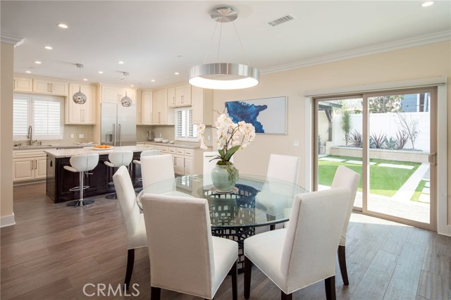 3208 Pacific Avenue, Manhattan Beach, California 90266, 4 Bedrooms Bedrooms, ,3 BathroomsBathrooms,Residential,Sold,Pacific,SB18253050