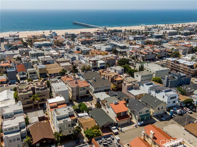 865 Loma Drive, Hermosa Beach, California 90254, 2 Bedrooms Bedrooms, ,1 BathroomBathrooms,Residential,Sold,Loma,SB20063247