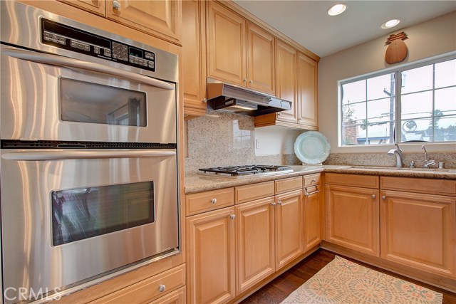 2513 Mathews Avenue, Redondo Beach, California 90278, 4 Bedrooms Bedrooms, ,3 BathroomsBathrooms,Residential,Sold,Mathews,SB20051919