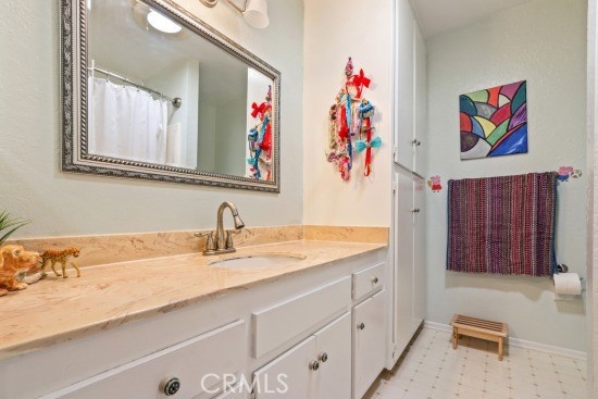 Spacious en suite for 2nd bedroom