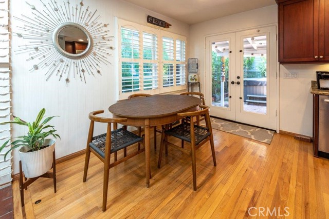 3201 Laurel Avenue, Manhattan Beach, California 90266, 3 Bedrooms Bedrooms, ,2 BathroomsBathrooms,Residential,Sold,Laurel,SB21135859