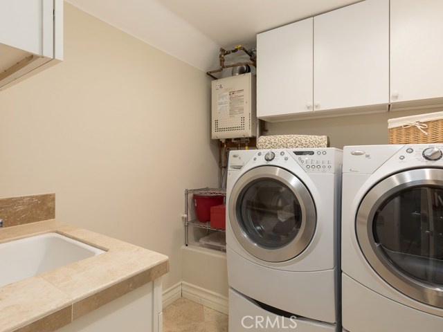 1624 Wollacott Street, Redondo Beach, California 90278, 4 Bedrooms Bedrooms, ,4 BathroomsBathrooms,Residential,Sold,Wollacott,PV19039435