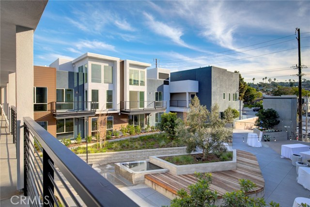 1920 Pacific Coast Highway, Redondo Beach, California 90277, 2 Bedrooms Bedrooms, ,2 BathroomsBathrooms,Residential,Sold,Pacific Coast Highway,OC20078485