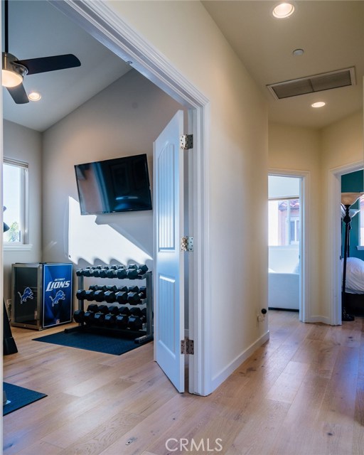 2504 Huntington Lane, Redondo Beach, California 90278, 4 Bedrooms Bedrooms, ,3 BathroomsBathrooms,Residential,Sold,Huntington,SB17090554