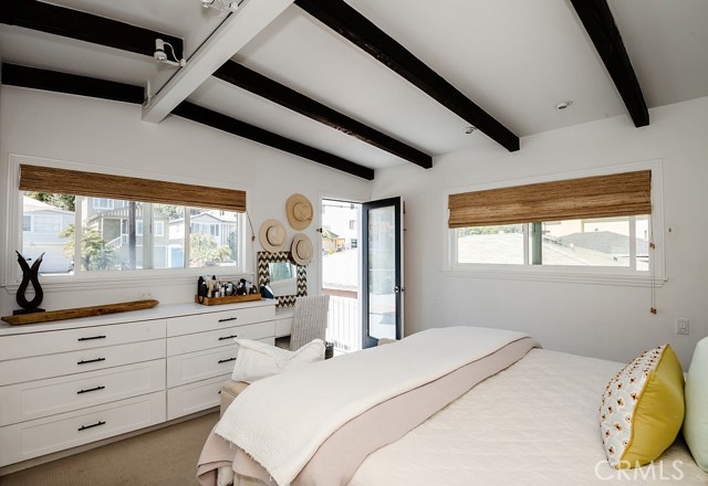 1728 Stanford Avenue, Redondo Beach, California 90278, 3 Bedrooms Bedrooms, ,2 BathroomsBathrooms,Residential,Sold,Stanford,SB21033354
