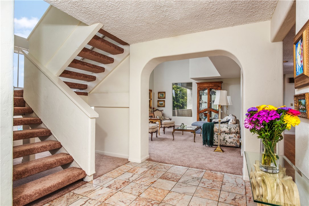 1249 Via Landeta, Palos Verdes Estates, California 90274, 4 Bedrooms Bedrooms, ,3 BathroomsBathrooms,Residential,Sold,Via Landeta,PV18104390