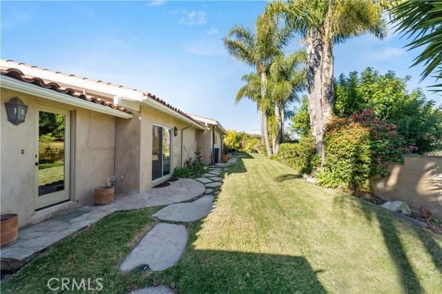 2115 Via Visalia, Palos Verdes Estates, California 90274, 3 Bedrooms Bedrooms, ,2 BathroomsBathrooms,Residential,Sold,Via Visalia,SB20261092