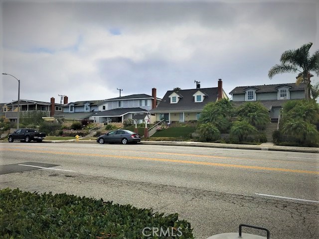 another gorgeous of the neighborhood