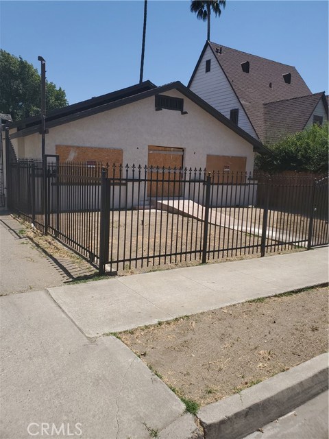 Sierra Way, 92405, ,Commercial,For Sale,Sierra Way,IG20211479