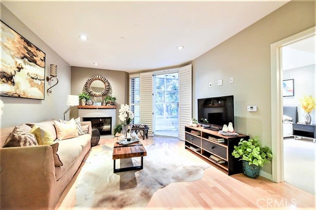 2 Bed Home for Sale in Los Angeles, California