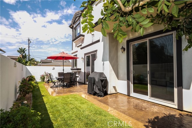 2104 Warfield Avenue, Redondo Beach, California 90278, 5 Bedrooms Bedrooms, ,2 BathroomsBathrooms,Residential,Sold,Warfield,SB20202226
