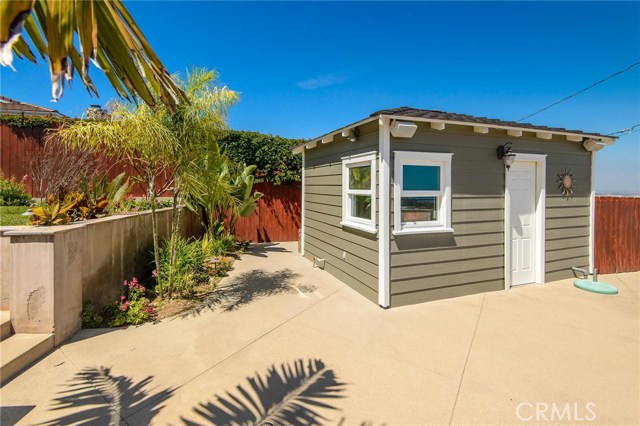 2630 Colt Road, Rancho Palos Verdes, California 90275, 4 Bedrooms Bedrooms, ,1 BathroomBathrooms,Residential,Sold,Colt,PV17075036