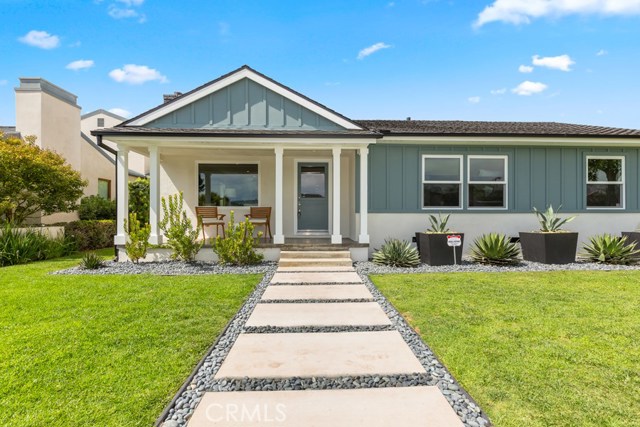 Photo of 433 Broadway, Costa Mesa, CA 92627