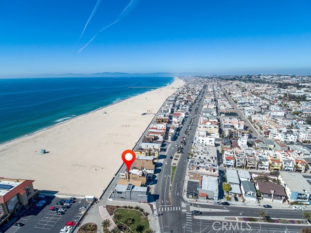 12 The Strand, Hermosa Beach, California 90254, 4 Bedrooms Bedrooms, ,2 BathroomsBathrooms,Residential,Sold,The Strand,SB18140848