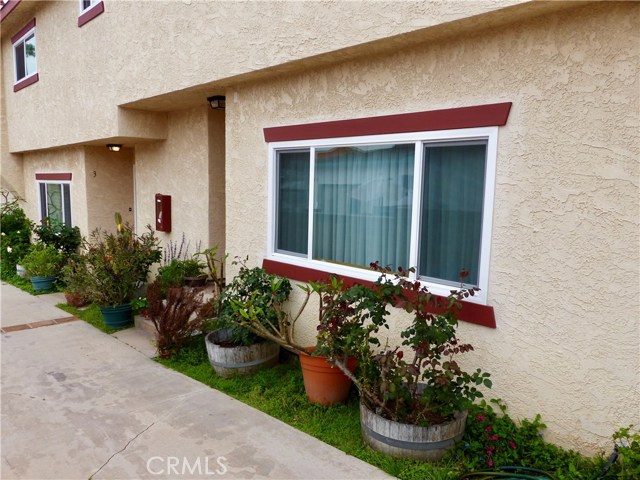 2703 Rockefeller Lane, Redondo Beach, California 90278, 2 Bedrooms Bedrooms, ,2 BathroomsBathrooms,Residential,Sold,Rockefeller,SB19140385