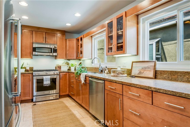 1635 Van Horne Lane, Redondo Beach, California 90278, 4 Bedrooms Bedrooms, ,1 BathroomBathrooms,Residential,Sold,Van Horne,PV19173799