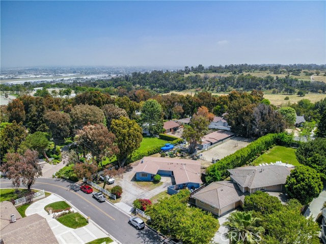 42 Hidden Valley Road, Rolling Hills Estates, California 90274, 4 Bedrooms Bedrooms, ,3 BathroomsBathrooms,Residential,Sold,Hidden Valley,PV20081921