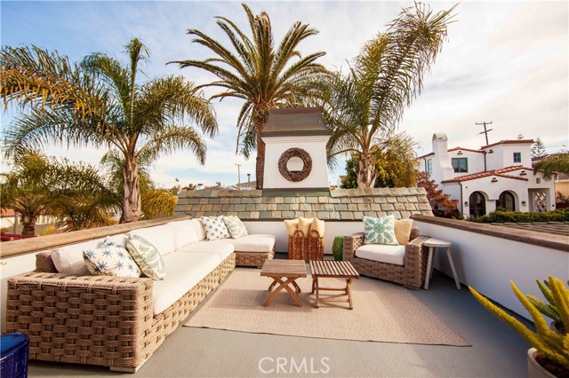 515 23rd Street, Manhattan Beach, California 90266, 3 Bedrooms Bedrooms, ,3 BathroomsBathrooms,Residential,Sold,23rd,SB21052388