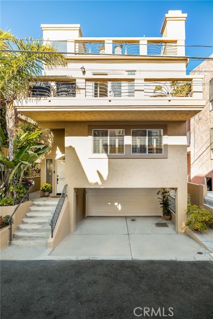 535 Monterey Boulevard, Hermosa Beach, California 90254, 3 Bedrooms Bedrooms, ,2 BathroomsBathrooms,Residential,Sold,Monterey,SB21083889