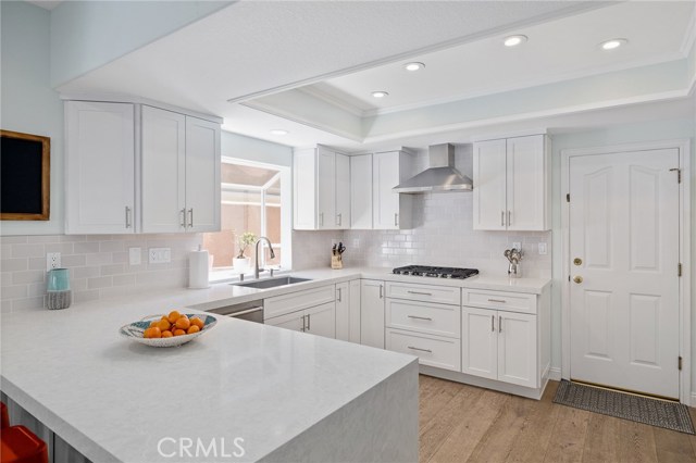 White shaker style cabinets