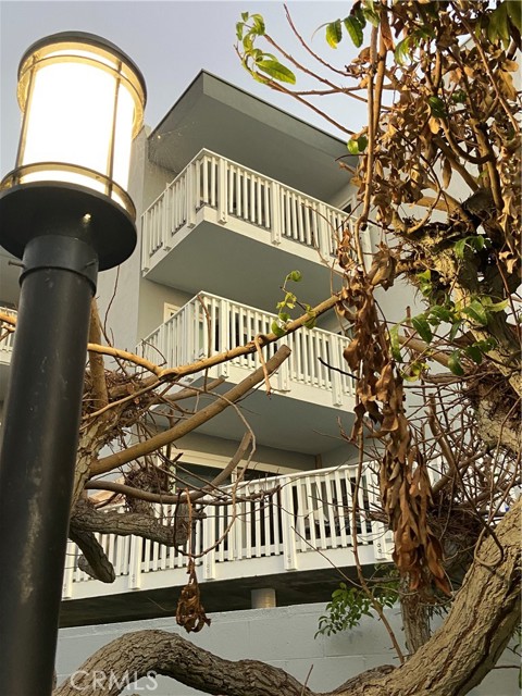 630 The Village, Redondo Beach, California 90277, 1 Bedroom Bedrooms, ,1 BathroomBathrooms,Residential,Sold,The Village,SB21023083