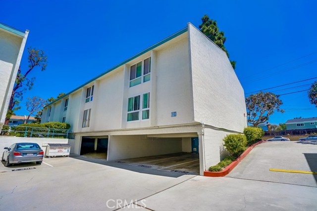 631 Prospect Avenue, Redondo Beach, California 90277, 2 Bedrooms Bedrooms, ,1 BathroomBathrooms,Residential,Sold,Prospect,SB19193841