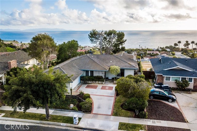 30229 Via Victoria, Rancho Palos Verdes, California 90275, 3 Bedrooms Bedrooms, ,2 BathroomsBathrooms,Residential,Sold,Via Victoria,PV19066034