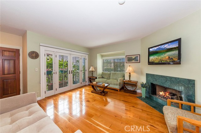 324 Catalina Avenue, Redondo Beach, California 90277, 2 Bedrooms Bedrooms, ,1 BathroomBathrooms,Residential,Sold,Catalina,SB19092970