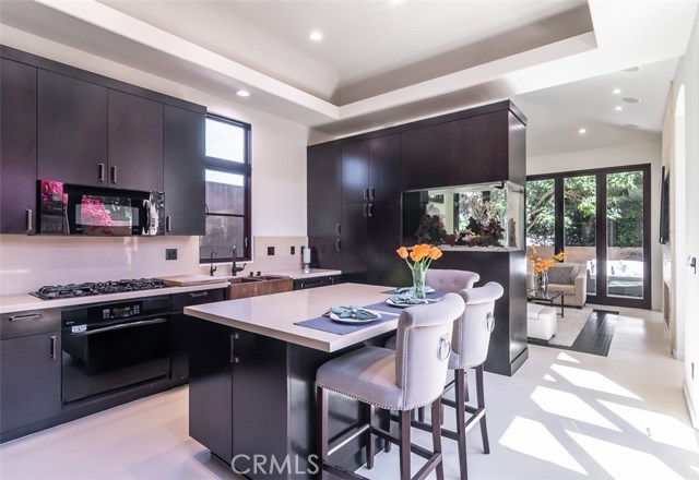 3617 Pacific Avenue, Manhattan Beach, California 90266, 5 Bedrooms Bedrooms, ,2 BathroomsBathrooms,Residential,Sold,Pacific,SB18228289