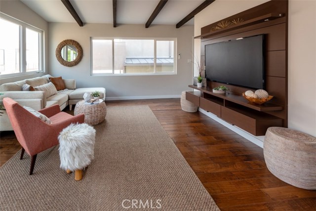 317 Gull Street, Manhattan Beach, California 90266, ,Residential Income,Sold,Gull,SB20171706