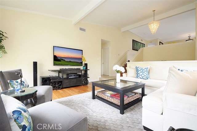 Living Room with vaulted ceilings