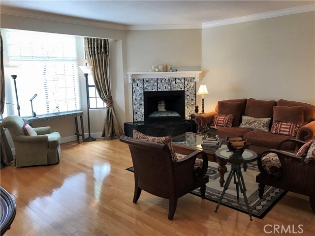 211 Lucia, Redondo Beach, California 90277, 3 Bedrooms Bedrooms, ,2 BathroomsBathrooms,Residential,Sold,Lucia,PV20000457