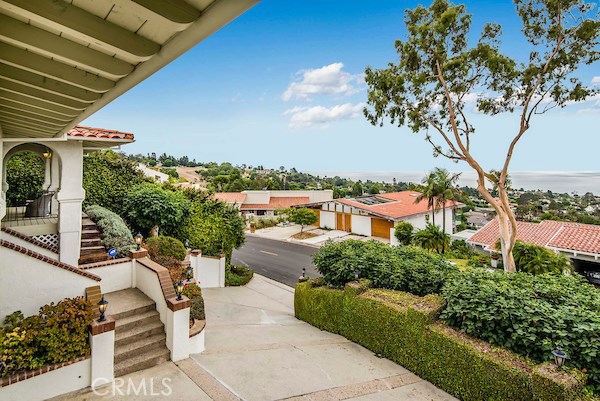 1133 Via Zumaya, Palos Verdes Estates, California 90274, 4 Bedrooms Bedrooms, ,3 BathroomsBathrooms,Residential,Sold,Via Zumaya,PV18215486