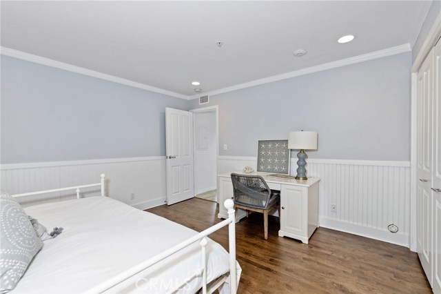315 24th Street, Manhattan Beach, California 90266, 3 Bedrooms Bedrooms, ,3 BathroomsBathrooms,Residential,Sold,24th,SB20212174