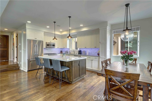 121 Guadalupe Avenue, Redondo Beach, California 90277, 4 Bedrooms Bedrooms, ,3 BathroomsBathrooms,Residential,Sold,Guadalupe,PV19189525