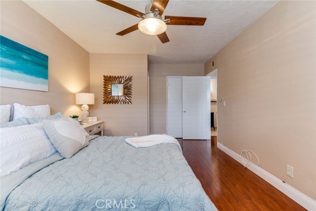 2411 Prospect Avenue, Hermosa Beach, California 90254, 2 Bedrooms Bedrooms, ,1 BathroomBathrooms,Residential,Sold,Prospect,SB19068875