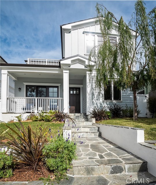 577 31st Street, Manhattan Beach, California 90266, 5 Bedrooms Bedrooms, ,5 BathroomsBathrooms,Residential,Sold,31st,SB20093030