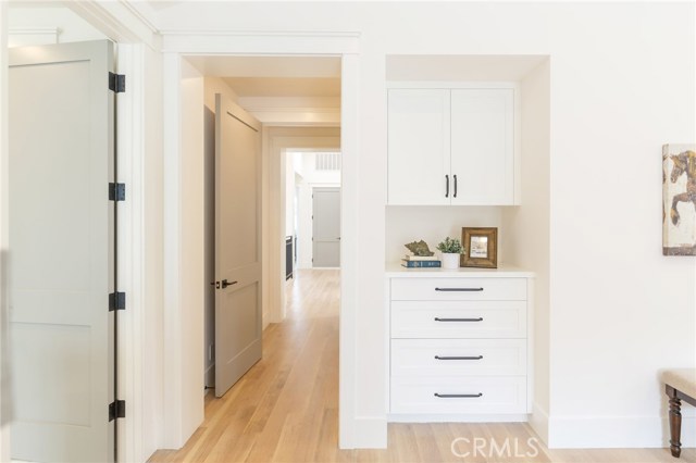 master bedroom built in drawers and upper cabinet