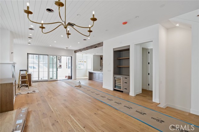 648 30th Street, Manhattan Beach, California 90266, 5 Bedrooms Bedrooms, ,5 BathroomsBathrooms,Residential,Sold,30th,SB20096083