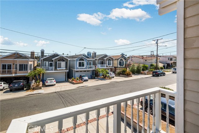 1621 Carlson Lane, Redondo Beach, California 90278, 3 Bedrooms Bedrooms, ,3 BathroomsBathrooms,Residential,Sold,Carlson,SB18172325