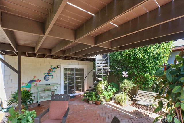 24246 Park Street, Torrance, California 90505, 3 Bedrooms Bedrooms, ,2 BathroomsBathrooms,Residential,Sold,Park,SB17165796