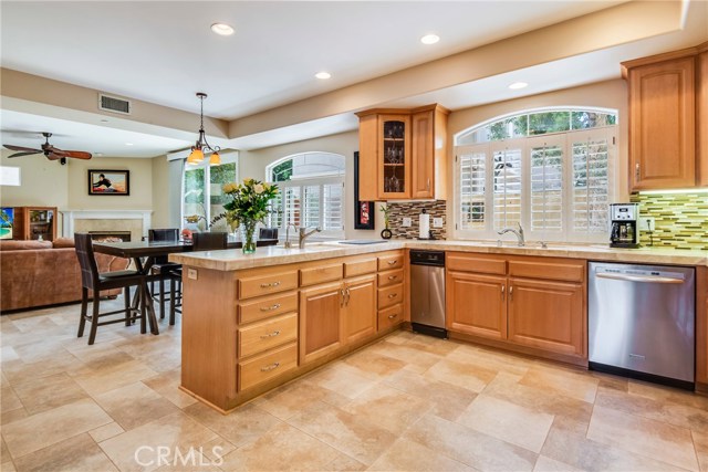 2400 Harriman Lane, Redondo Beach, California 90278, 4 Bedrooms Bedrooms, ,2 BathroomsBathrooms,Residential,Sold,Harriman,SB18170065