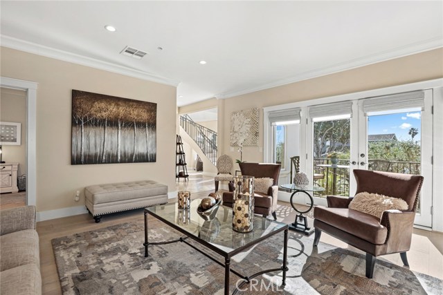 313 Avenue F, Redondo Beach, California 90277, 5 Bedrooms Bedrooms, ,4 BathroomsBathrooms,Residential,Sold,Avenue F,OC21017149