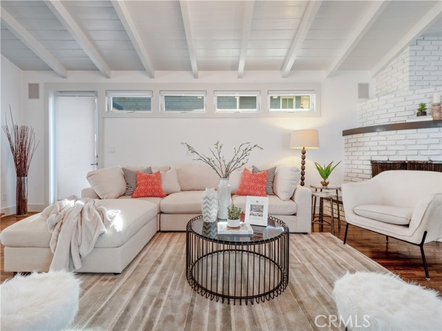 2616 Pine Avenue, Manhattan Beach, California 90266, 3 Bedrooms Bedrooms, ,1 BathroomBathrooms,Residential,Sold,Pine,SB21005852